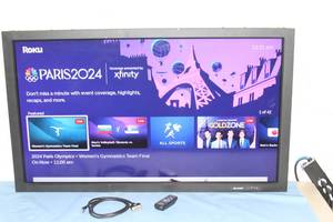 lot 92 image: Sharp PN-465U Commercial  Industrial Widescreen 169 1080p 46 HDTV LCD Display  Monitor