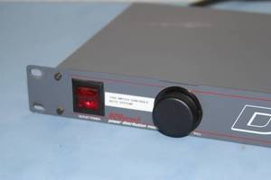 lot 100 image: DOD Pro AV 828-Series Power Conditioner  Distribution Unit with Lighting