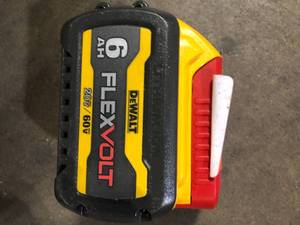 DEWALT FLEXVOLT 20V60V MAX Lithium-Ion 6.0Ah Battery Pack Customer Returns See Pictures
