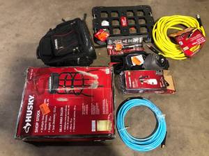 Lot of Assorted Hardware Various Models and Conditions   Customer Returns See Pictures