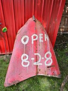 lot 7 image: 1940s Ford Truck Hood