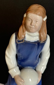 lot 66 image: 1982 Figurine of the Year Bing and Grndahl Girl with Ball Figurine