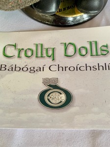 lot 92 image: Crolly Dolls Annie Moore Handcrafted 16 Doll Ireland