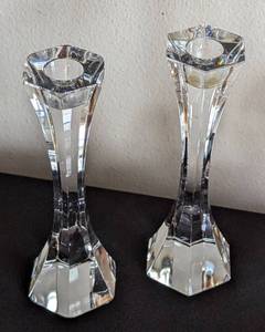 lot 115 image: Assorted Vintage Crystal Decor