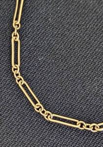 lot 85 image: 14k Gold Link Bracelet