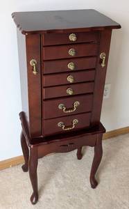 lot 16 image: Wooden Jewelry Armoire