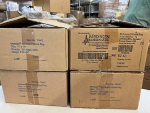 lot 60 image: 4 Cases (500 each per case) NEW Medegen Medical Products 50-42 Single-Use Non-Sterile Biohazard Waste Bags with Foldover Closure (open box)