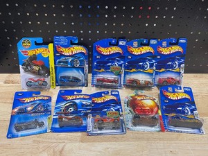 lot 36 image: Hot Wheels