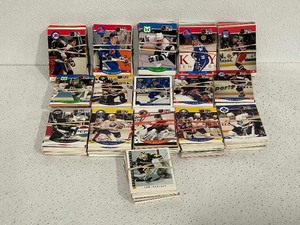 lot 55 image: Hockey Cards