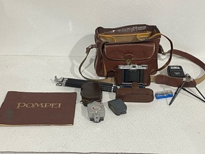 lot 59 image: Camera with Bag and Accessories, Pompei Book