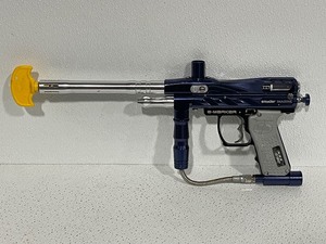 lot 67 image: Spyder Imagine Paintball Gun