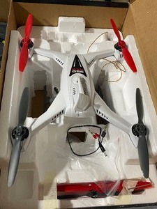 lot 73 image: Horizon Hobby Camera Drone