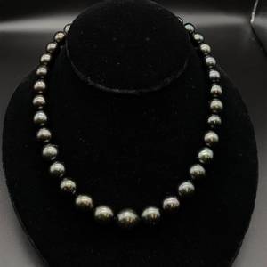 lot 16C image: Classic Tahitian Pearl Single-Strand Necklace w 14k Gold Plunger Clasp $8,750 Appraisal Included VIDEO