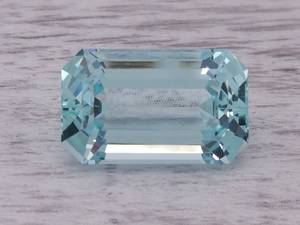 lot 4B image: Massive 24.45 Carat Natural Aquamarine Loose - $18,337 Retail