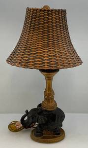 lot 7 image: 22 Tall Decorative Elephant Table Lamp