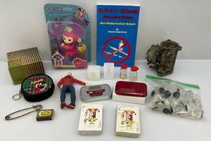 lot 157 image: Misc. Vintage Items