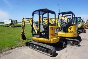 2020 Cat 302.7D DCR Mini Tracked Excavator