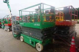 2015 Sky Jack Model SJ III 4632 Electric Scissors Lift