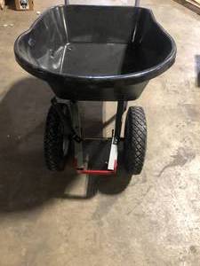 Husky 6 cu. ft. Poly Dual FF Wheelbarrow   Customer Returns See Pictures