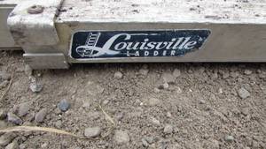 lot 6 image: Aluminum Adjustable Plank