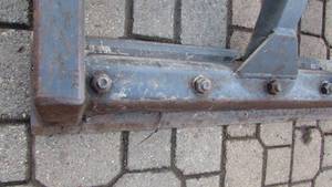 lot 2 image: Virnig Manufacturing Skid Loader Leveling Bar