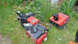 4 Push Snowblowers For Parts or Repair