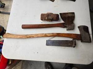 lot 59 image: Axe, Broad Hatchet, Sledge Head