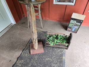lot 87 image: Wooden Planter Box and Other Decor