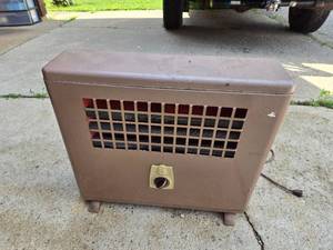 lot 128 image: Knapp Vintage Electric Heater - Untested