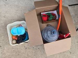 lot 154 image: Dog Leash, Pet Cables and Other Pet Supplies