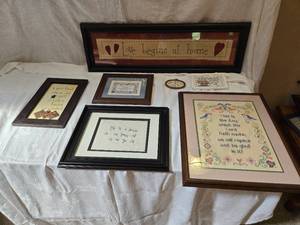 lot 180 image: Embroidered Style Art Wall Decor