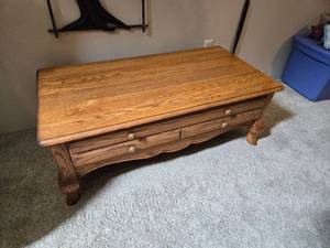 lot 182 image: Coffee Table with Drawers - 23 34 x 45 12