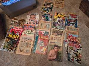 lot 204A image: Huge Lot of Old Comic Books