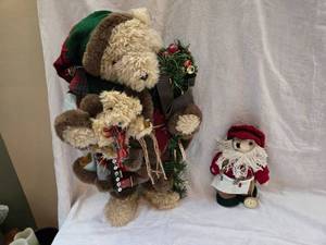 lot 220 image: 26 Tall Christmas Dog and Other