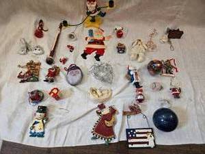 lot 222 image: Large Lot of Christmas Ornaments and Small Decor