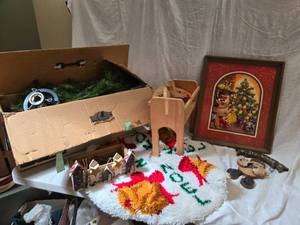 lot 255 image: Lot of Christmas Decorations - Small Christmas Tree, Reindeer needs re-gluing
