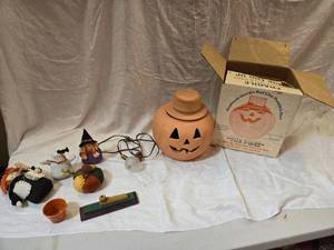 lot 267 image: Ceramic Pumpkin with Light and Other Halloween Decor