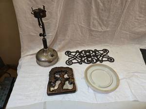 lot 330 image: Coleman Quick-Lite Lamp, Tree of Life Mirror and Other Vintage Items