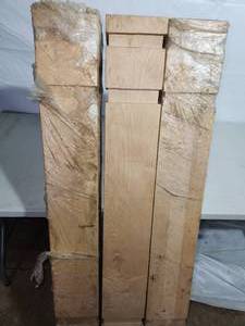 lot 20 image: 3 Maple Stair Ballister Posts