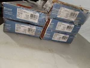 lot 36 image: 5 Boxes (13.29sqftbox) Lifeproof Cherry Lane Oak Laminate Flooring