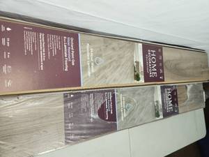 lot 39 image: 5 Boxes (21.26sqftbox) Home Decorator Collection Orchard Point Oak Laminate Flooring