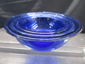 Pyrex Blue Mixing Bowls