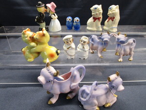 Shakers with Vintage, Purple Cow Set