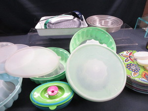 Tupperware, Melamine, Nordicware