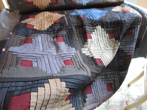 Vintage Log Cabin Quilt