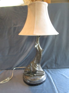 Giraffe Based Table Lamp