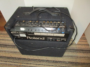 Roland Amplifier KC-350