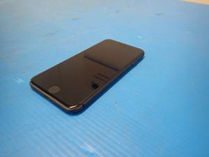 Apple&nbspiphone 8 A1863  64GB of storage  Cellular Carrier Unlocked  Includes Charging Cable&nbsp