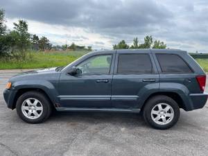 2008 Jeep Grand Cherokee Laredo - 4X4