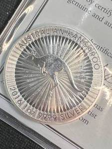 2016 AUSTRALIAN KANGAROO 1 TROY OZ .9999 FINE SILVER WITH CERTIFICATE